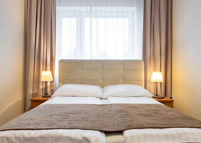 Goscinne Anna Проживание в семье Реваль